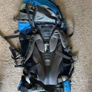 Deuter 60+10 Backpack